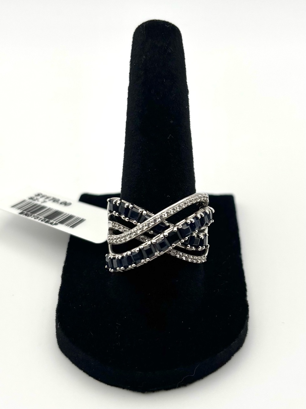 Sterling silver sapphire ring